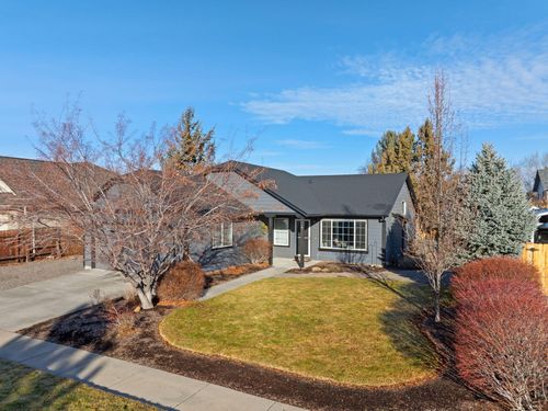 20970 Lupine Ave, Bend, OR, 97701-8330 | Card Image