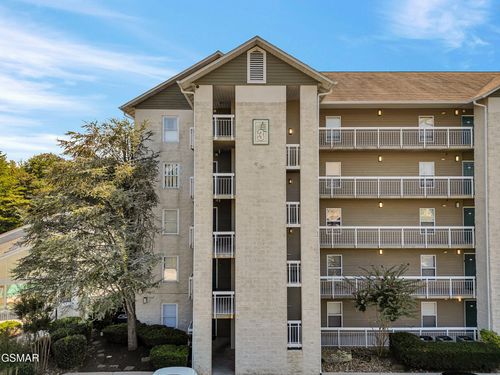 341-205 Ogle Dr, Pigeon Forge, TN, 37863-3847 | Card Image