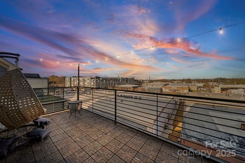 2813 Grand Union Way, Charlotte, NC, 28209-1993 | Card Image