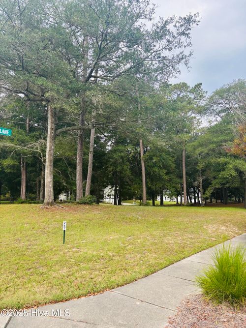 267-9201 Shaw Ln Sw, Calabash, NC, 28467-3080 | Card Image