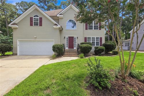 117 Grandville Arch, Smithfield, VA, 23430-6152 | Card Image