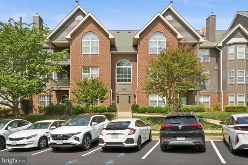 204-4116 Monument Ct, FAIRFAX, VA, 22033-2882 | Card Image