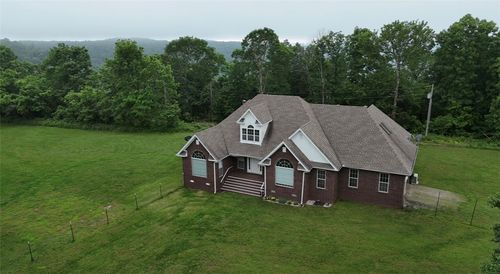 4242 Nc 7995, Ozone, AR, 72854 | Card Image