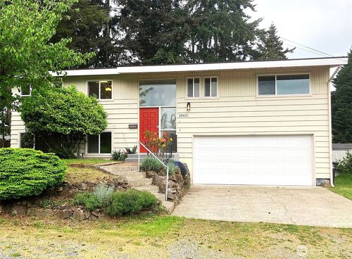 20621 5th Ave S, Des Moines, WA, 98198-2874 | Card Image
