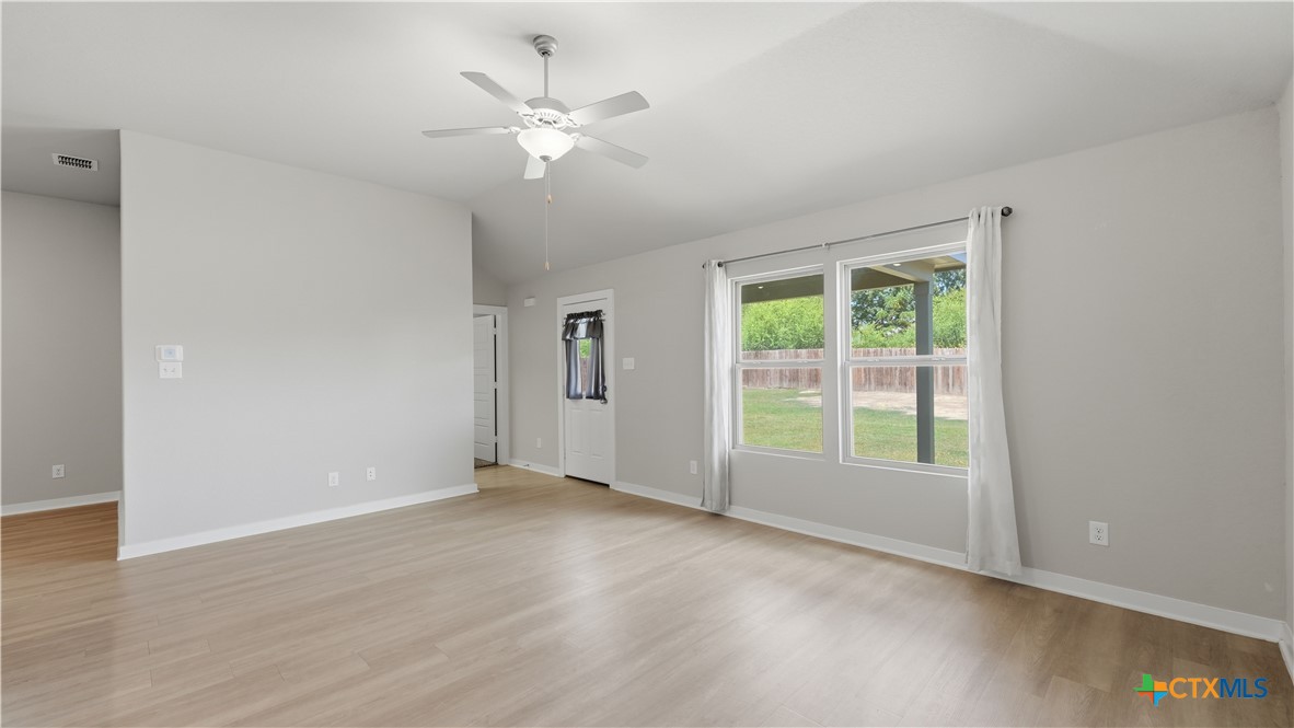 Residential Lease in New Braunfels 5