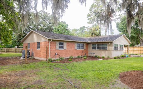 111 Se Lofton Gln, Lake City, FL, 32025-4109 | Card Image