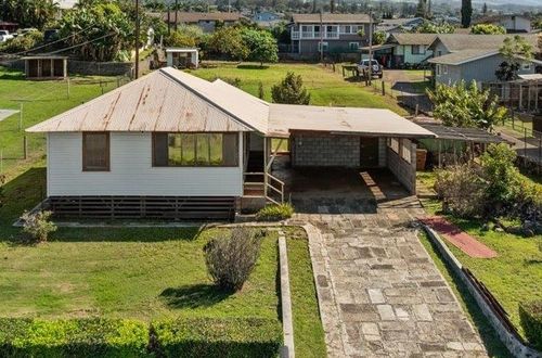 1072 Aala Pl, Makawao, HI, 96768-9602 | Card Image