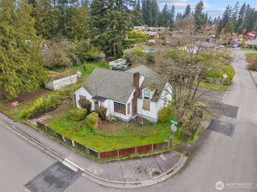 1405 75th St Se, Everett, WA, 98203-5720 | Card Image