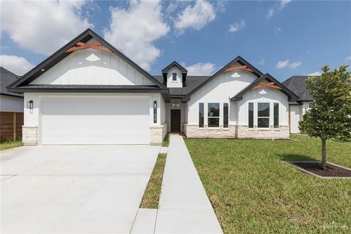 1027 Broken Arrow Dr, Alamo, TX, 78516-4005 | Card Image