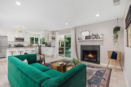 1744 Calle Jules, Vista, CA, 92084 | Card Image