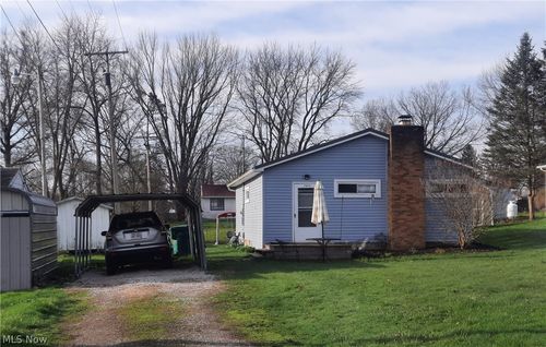 7014 Pymatuning Lake Rd, Andover, OH, 44003-9533 | Card Image