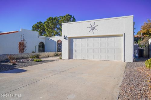 3107 Hillrise Dr, Las Cruces, NM, 88011-4705 | Card Image