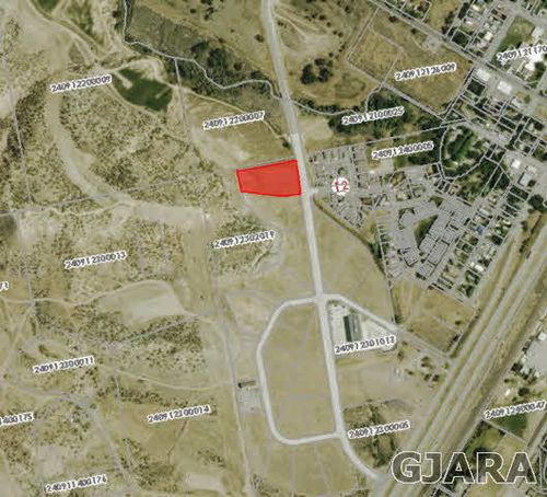 L18 B3 Parachute Park Boulevard, Parachute, CO, 81635 | Card Image