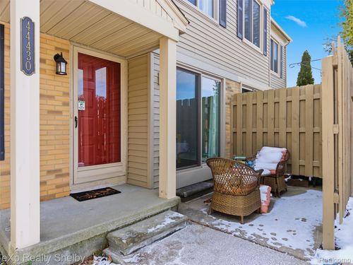 44430 Virginia Ct, Clinton Twp, MI, 48038-1068 | Card Image