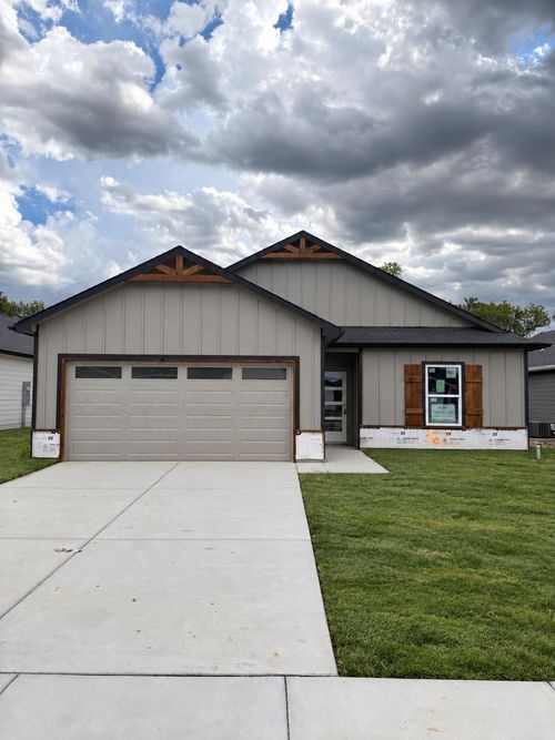 3621 E Bearsden St, Derby, KS, 67037-7828 | Card Image