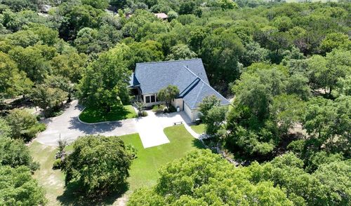 107 Stageline Dr, Kyle, TX, 78640-4020 | Card Image