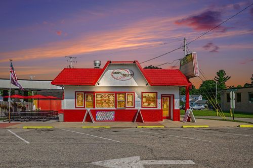 111 N Williams St, Mancelona, MI, 49659-7908 | Card Image