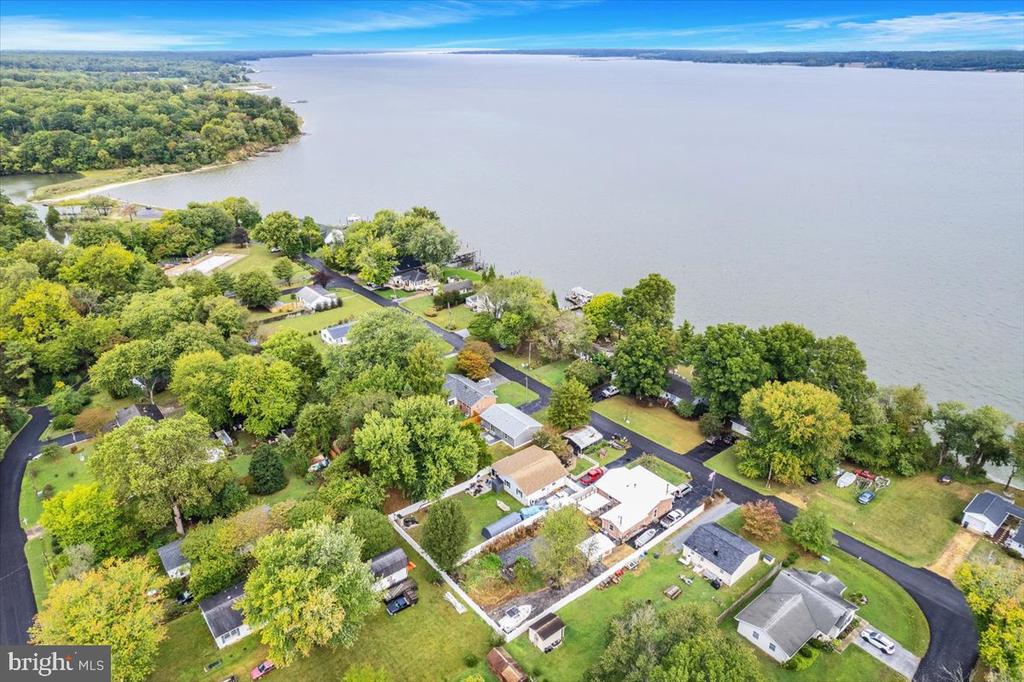 Riverside Dr, Hollywood, MD 20636