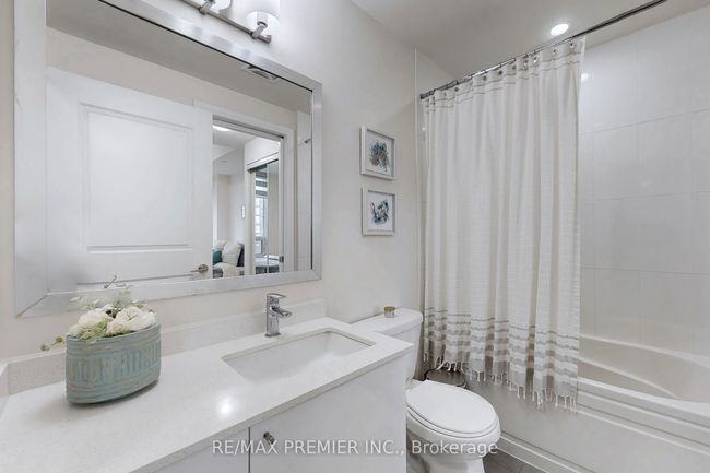 2210 - 5025 Four Springs Ave, Condo with 2 bedrooms, 1 bathrooms and null parking in Mississauga ON | Image 16