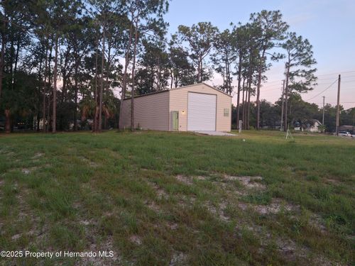 11465 Thrasher Ave, Weeki Wachee, FL, 34614-0616 | Card Image