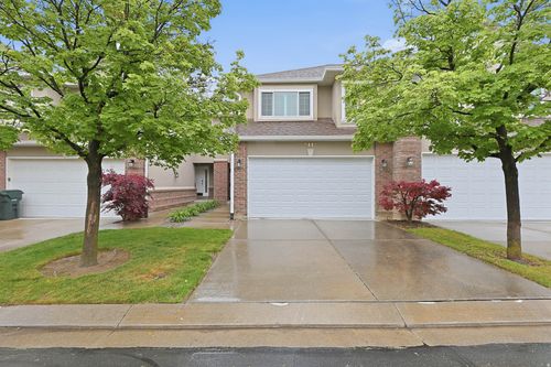 8447 S Mayfly Way, Sandy, UT, 84070-0543 | Card Image