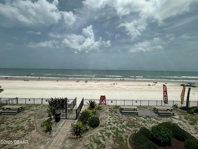 213-1909 S Atlantic direct ocean front view | Image 36
