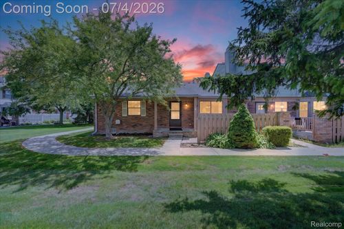 103-43628 W Arbor Way Dr, Canton, MI, 48188-1869 | Card Image