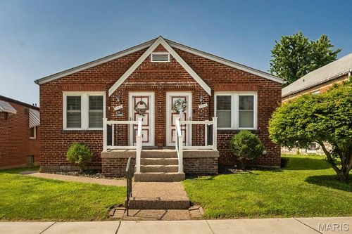 6742 Dolan Pl, Saint Louis, MO, 63139-3741 | Card Image