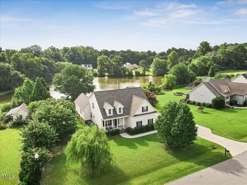509 Spruce Meadows Ln, Willow Spring, NC, 27592-8305 | Card Image