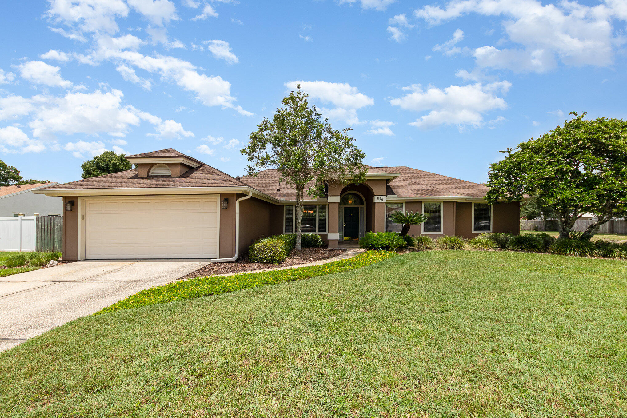 Carrigan Ave, Oviedo, FL 32765