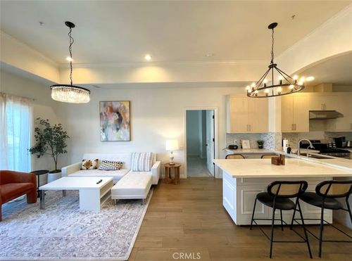 apt-412-1598 Long Beach Blvd, Long Beach, CA, 90813-2383 | Card Image