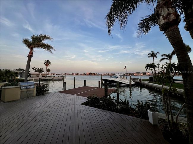 530 59 Th Ave, House other with 2 bedrooms, 2 bathrooms and null parking in ST PETE BEACH FL | Image 23