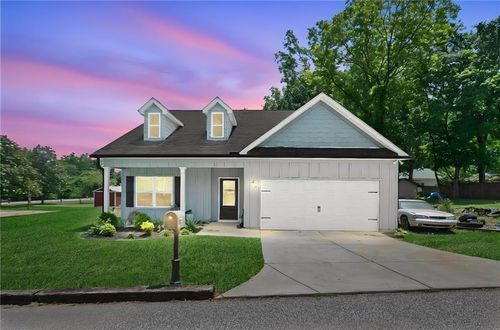 47 Hoke St, Maysville, GA, 30558-2015 | Card Image