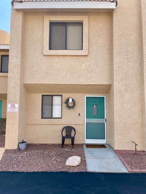 apt-b2-3400 Sunriver Rd, Bullhead City, AZ, 86429-8907 | Card Image