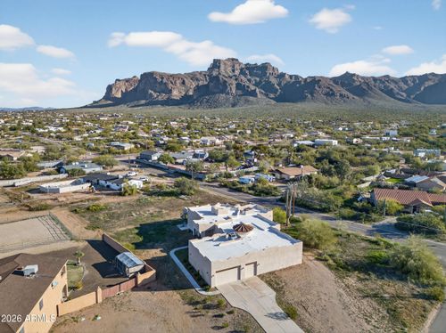 5580 E 10th Ave, Apache Junction, AZ, 85119-3207 | Card Image
