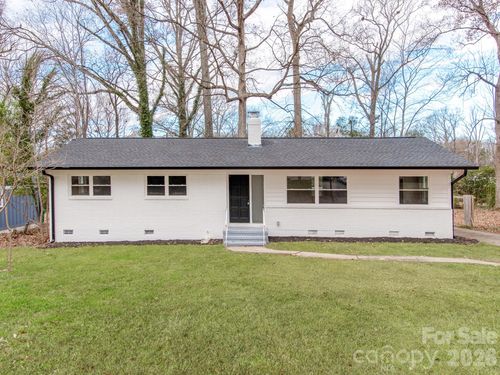 2025 Birchcrest Dr, Charlotte, NC, 28205-4913 | Card Image