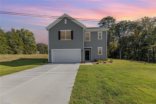 6845 Doral Dr, Tobaccoville, NC, 27050-9561 | Card Image