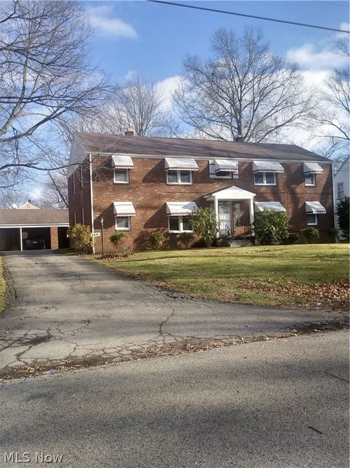3-5247 Old Oxford Ln, Youngstown, OH, 44512-2534 | Card Image