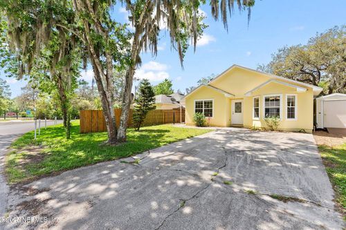 4221 Maine St, ELKTON, FL, 32033-2046 | Card Image