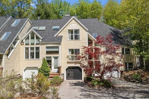 8-8 Deer Path, Hudson, MA, 01749-2643 | Card Image