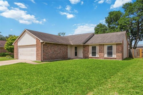 16958 Jenikay St, Houston, TX, 77084-2558 | Card Image