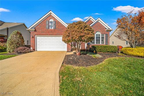 8703 Prairie Grass Ln, Mentor, OH, 44060-1577 | Card Image