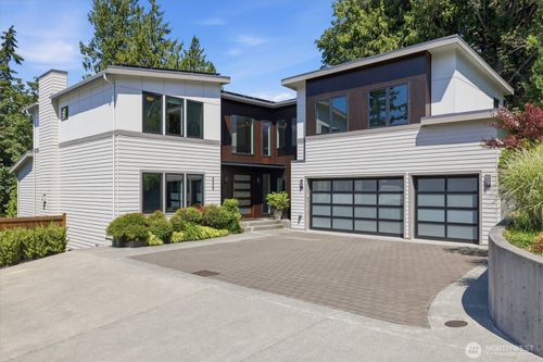 9909 111th Ave Ne, Kirkland, WA, 98033-5139 | Card Image