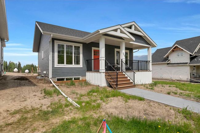 320 Elizabeth Avenue, Home with 2 bedrooms, 2 bathrooms and 2 parking in Nordegg AB | Image 7