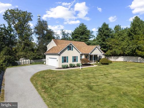 413 Bayard Rd, KENNETT SQUARE, PA, 19348-1817 | Card Image
