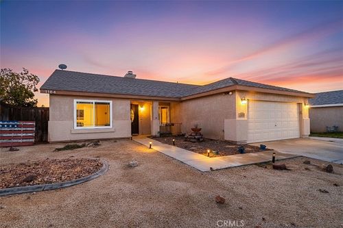 1164 Barrington Ave, Rosamond, CA, 93560-6655 | Card Image