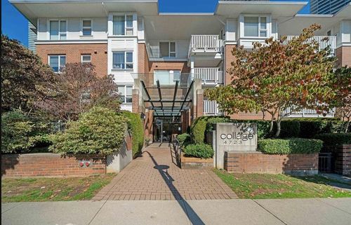 207-4723 Dawson St, Burnaby, BC, V5C0A7 | Card Image