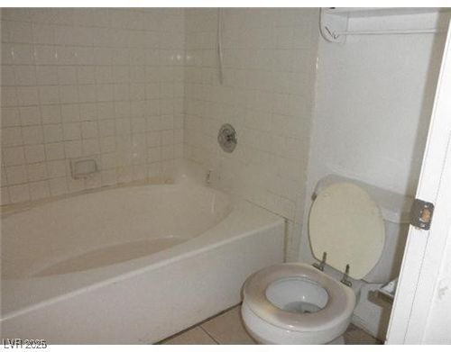 7083 Gunslinger St, Las Vegas, NV, 89119-4503 | Card Image