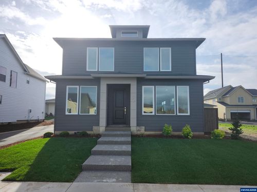 662 Magnolia Ave, Woodburn, OR, 97071-7766 | Card Image