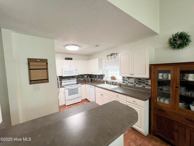 205 Cherry Blossom Ln, House other with 4 bedrooms, 2 bathrooms and 2 parking in Havelock NC | Image 16